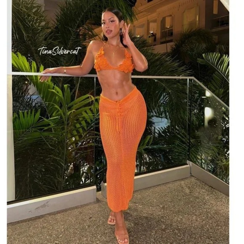 Zara Vibrant Orange Knit Top